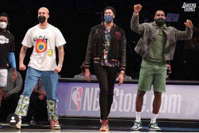 云开体育官网入口-两人被驱逐成转折 湖人二队客场狂胜双核篮网！