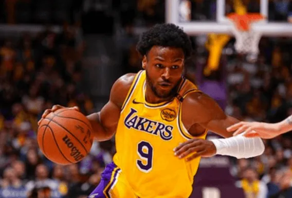 开云体育-布朗尼今日出战19分钟得到11分，个人赛季第4次得分上双